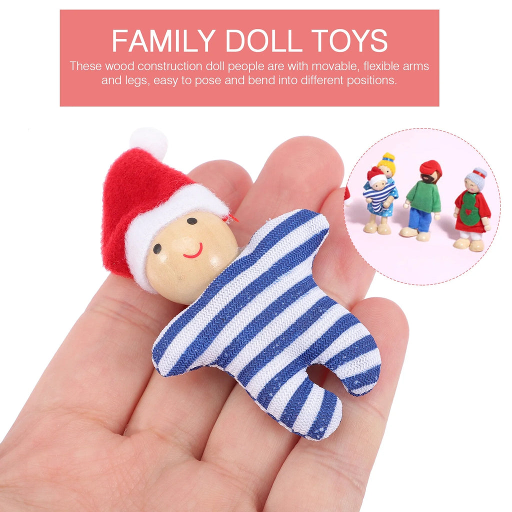 7 Pcs Wooden Dolls Playset Q133