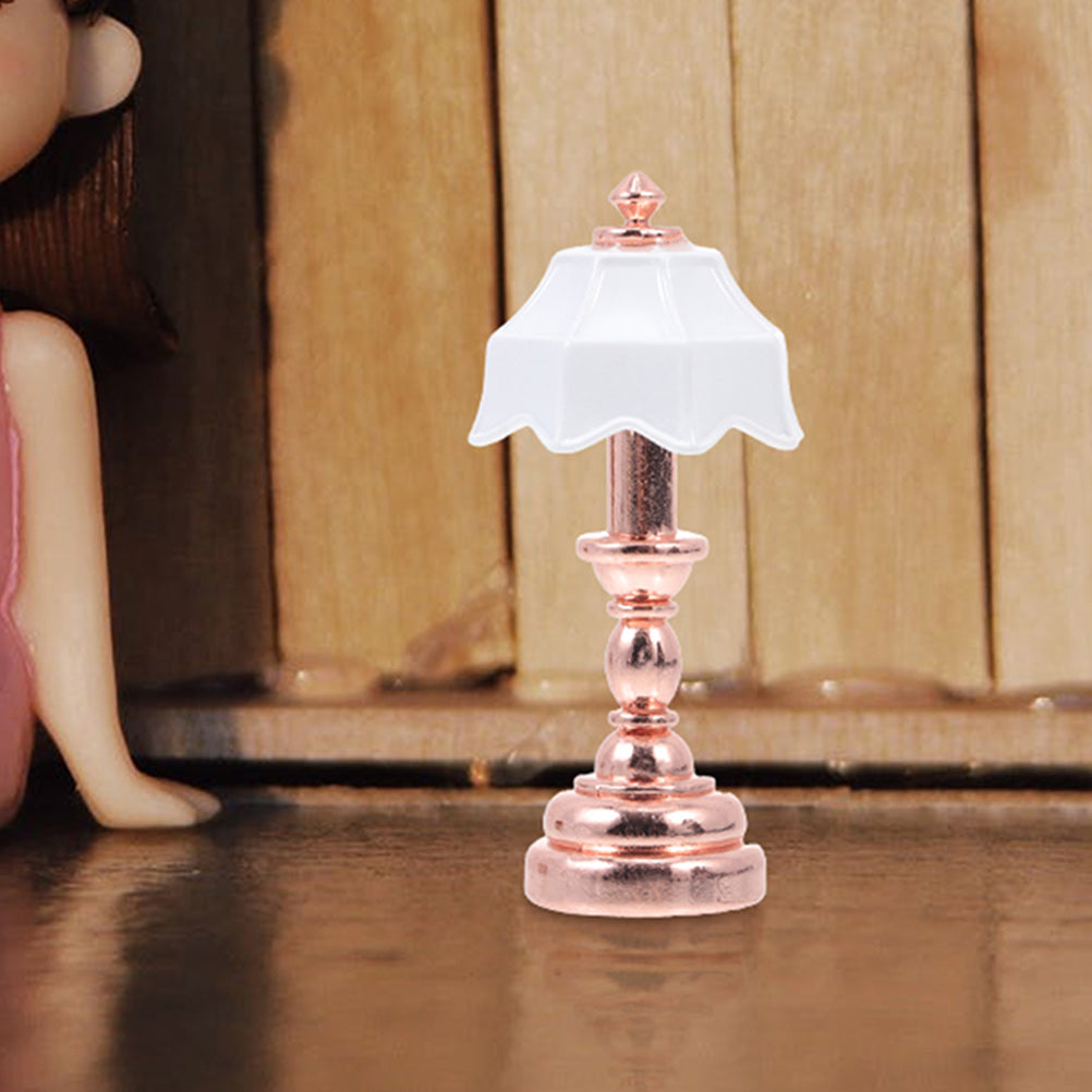 Vintage 4 Pcs Tiny Miniature Lamps For Dollhouse Iron I251