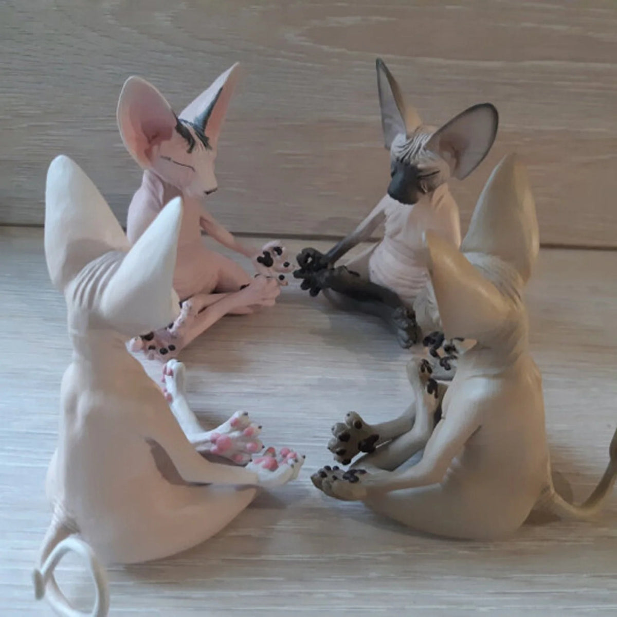 Multicolor Handmade Cat Figurines N945