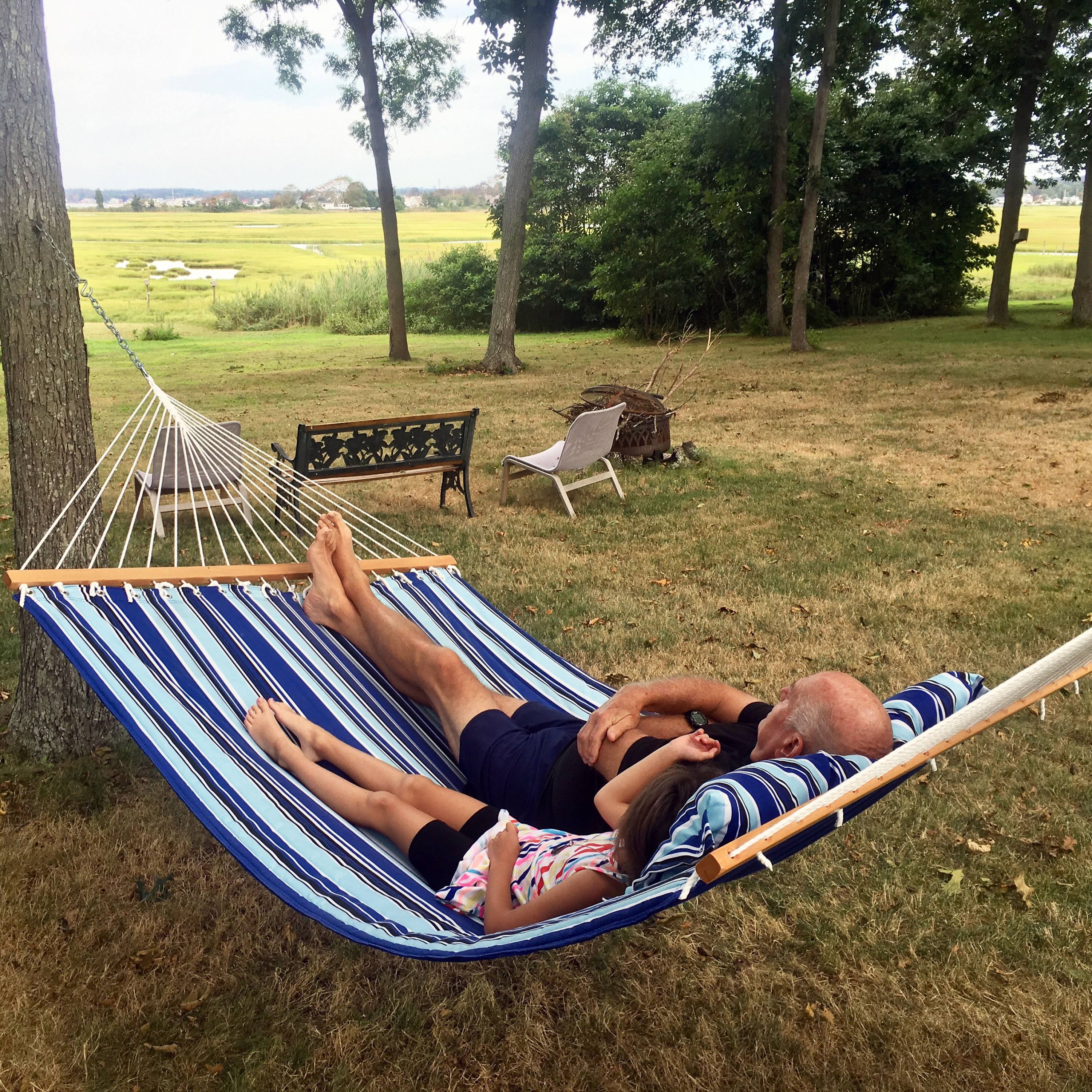 2-Person Quilted Fabric Spreader Bar Hammock and Pillow R498