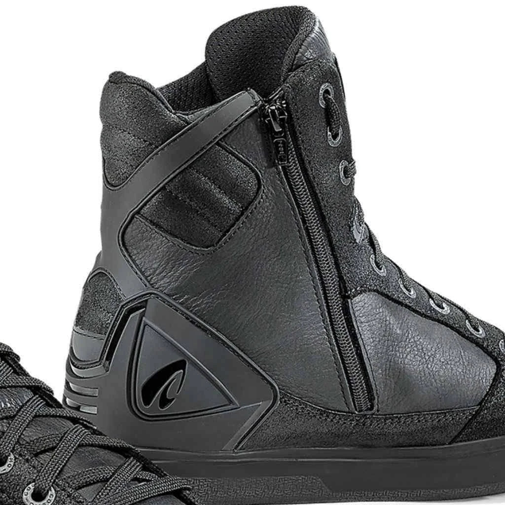 Hyper Black 45 D5702