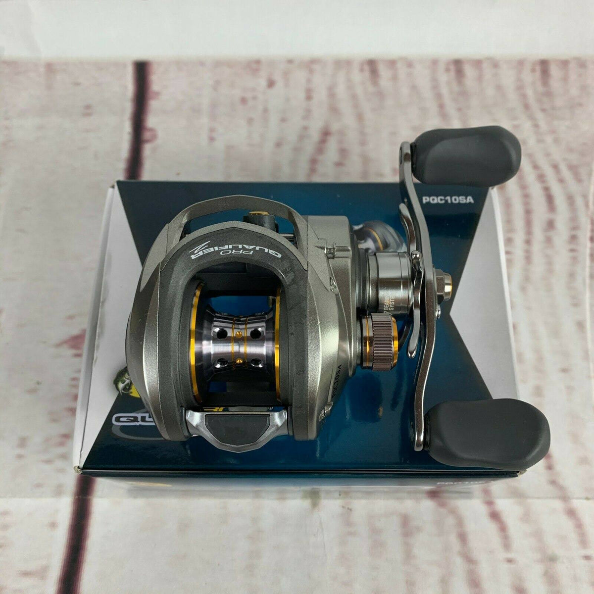 Baitcast Reel T9006
