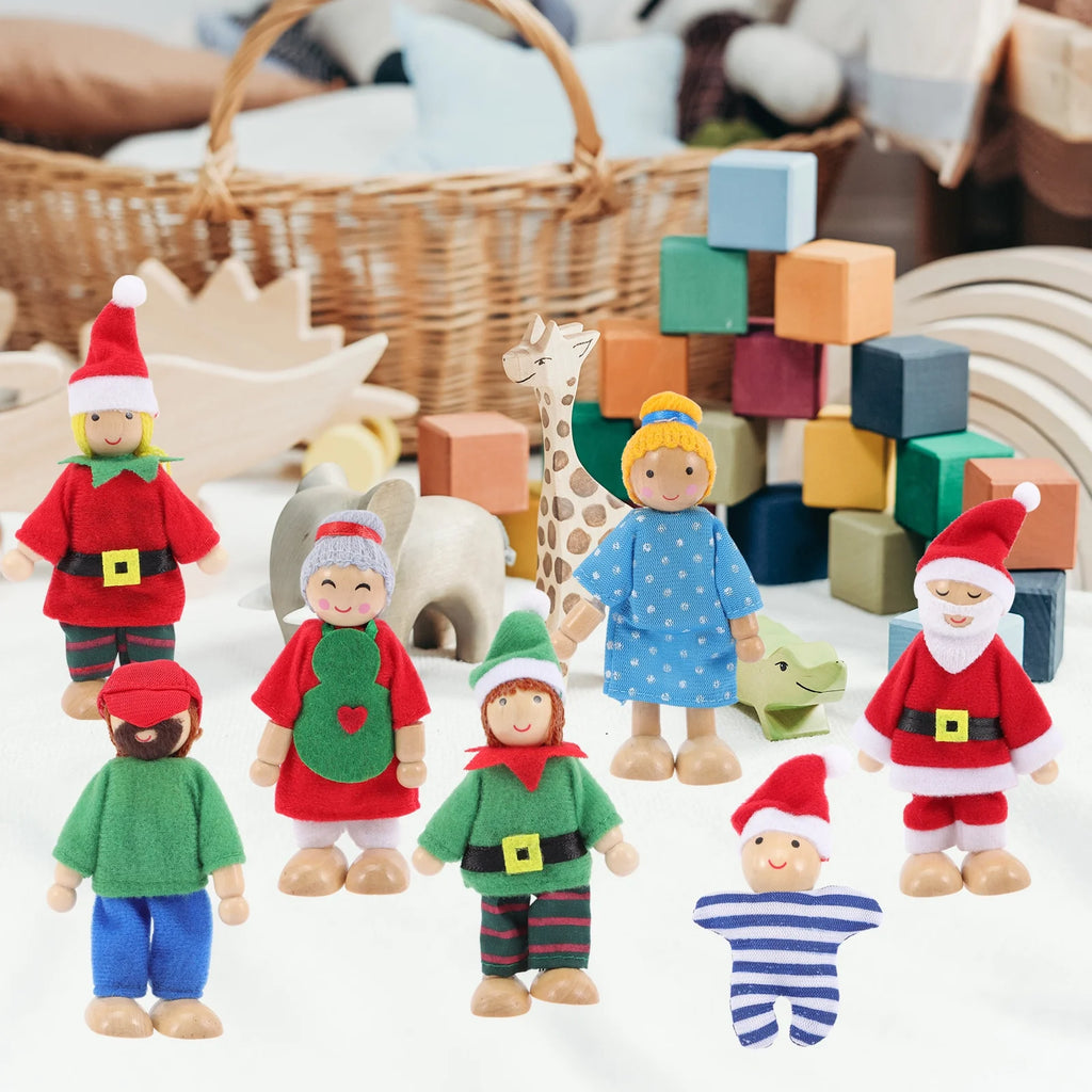 7 Pcs Wooden Dolls Playset Q133
