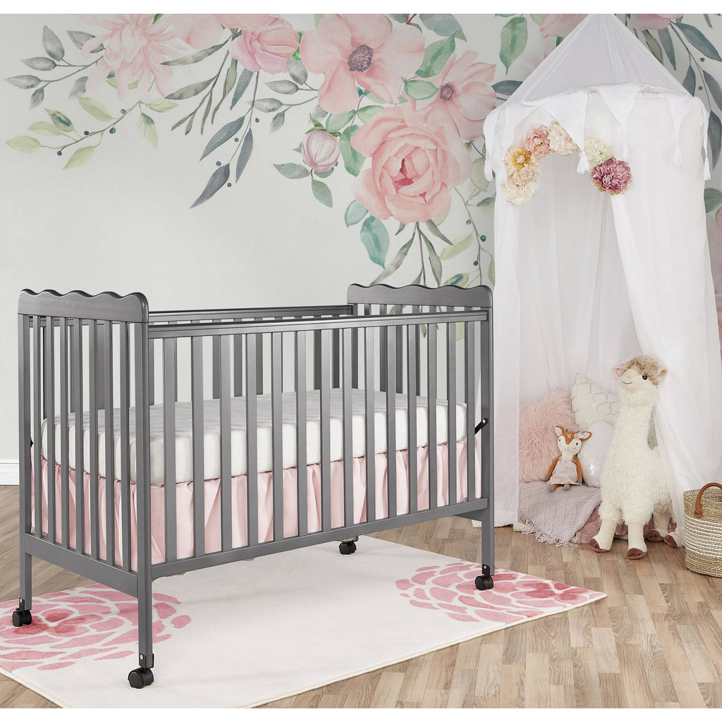 3-in-1 Convertible Crib T136