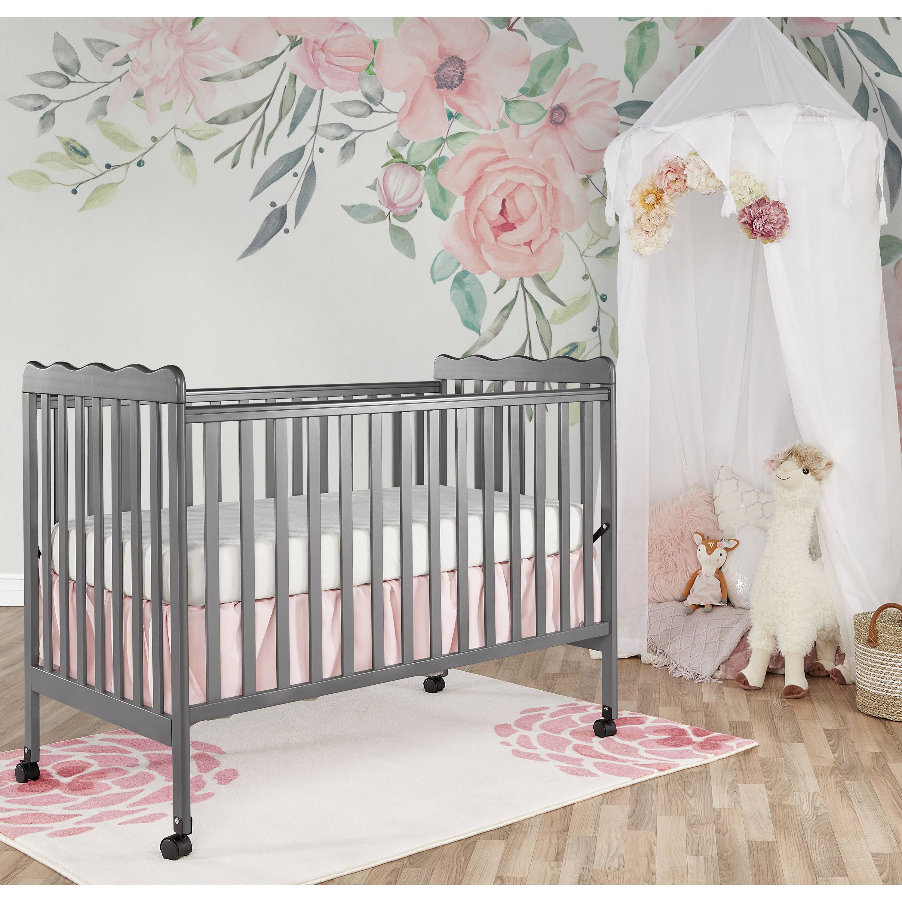 3-in-1 Convertible Crib T136
