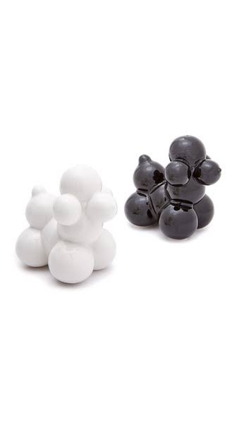 Salt and Pepper Shakers R47888