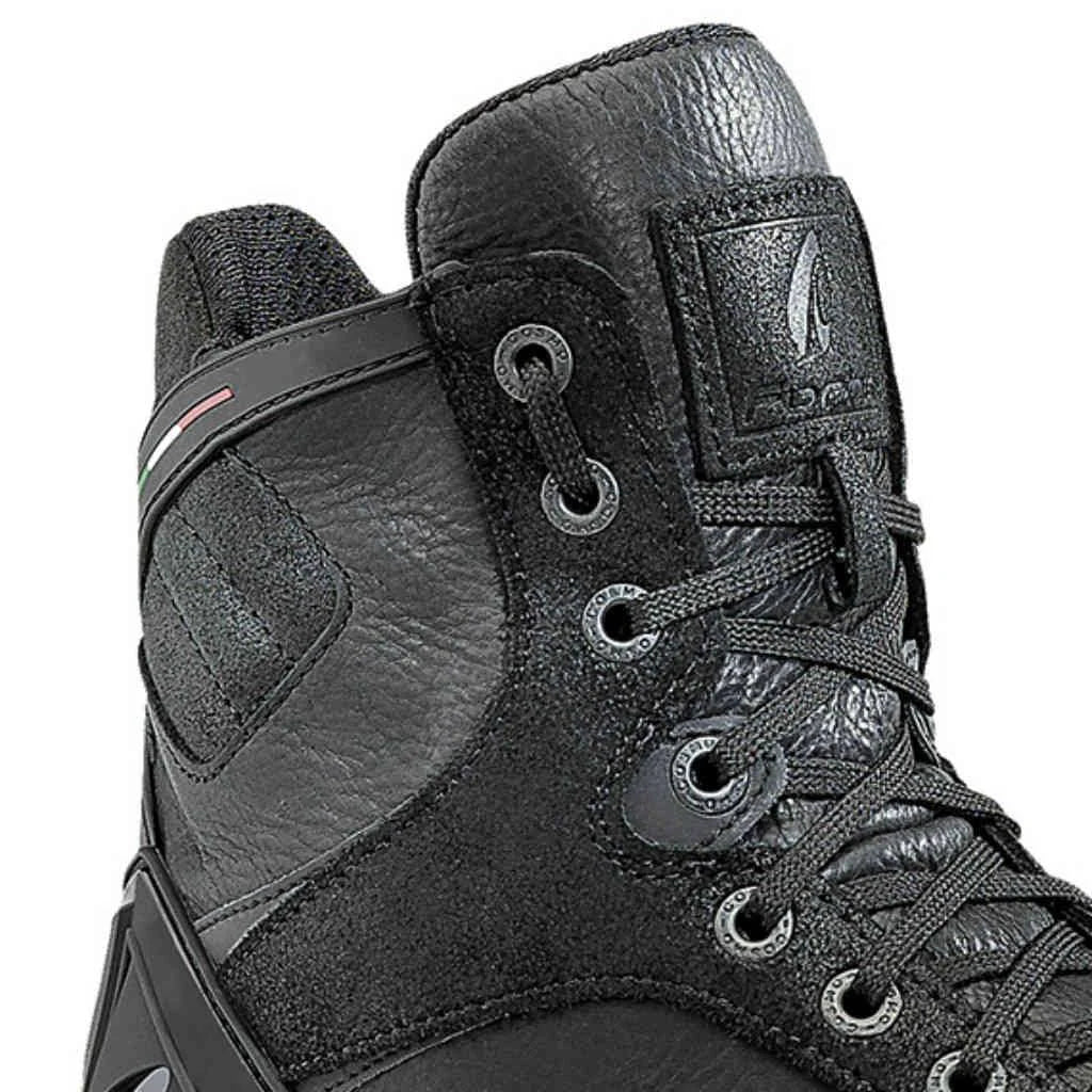 Hyper Black 45 D5702